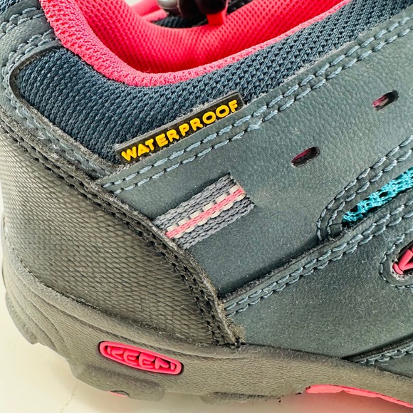 Keen Waterproof Hiking Trail Shoes Athletic Comfort Walking Blue Pink 5‎ - Picture 10 of 10